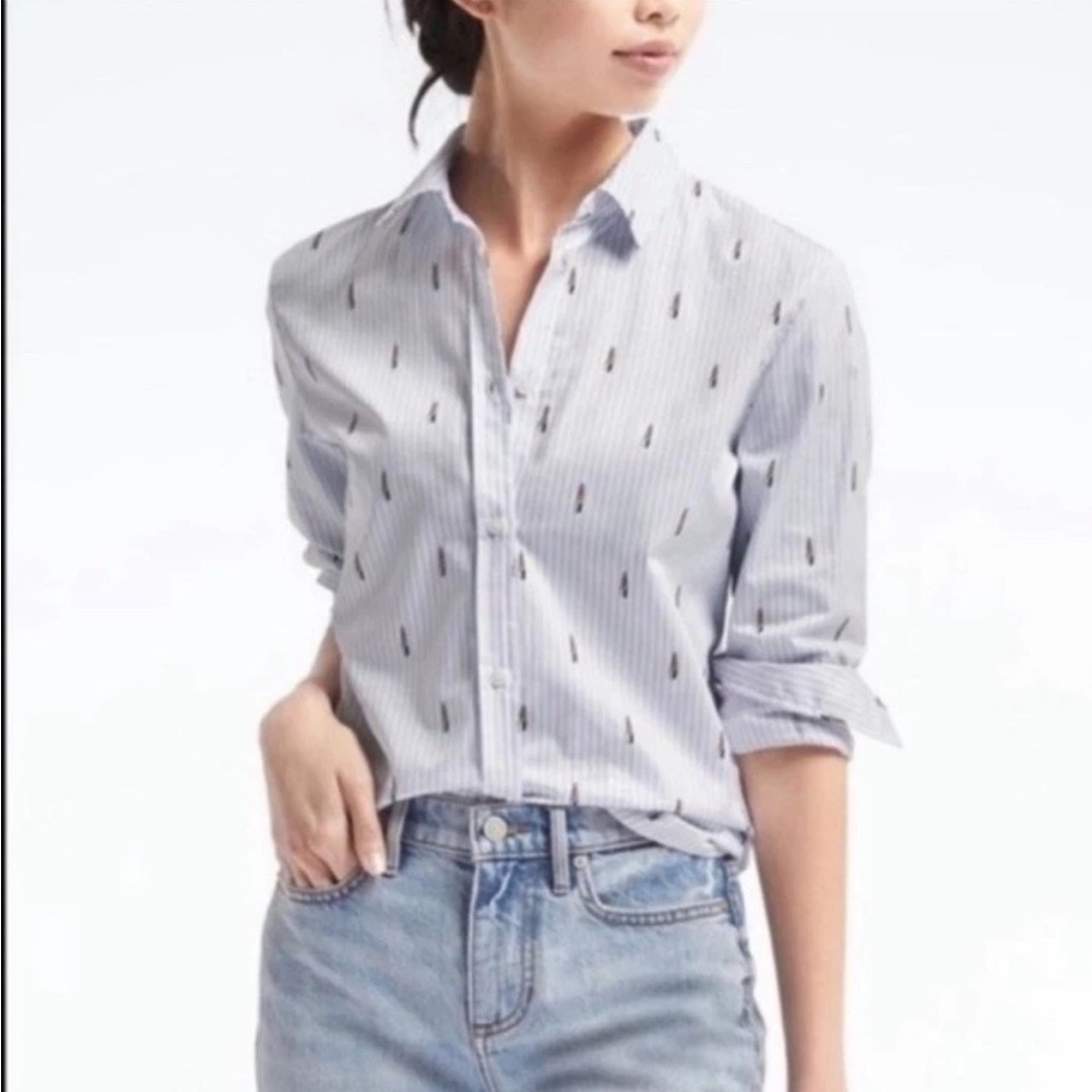 Banana Republic Dillon Button Up Women’s Lipstick lilac stripe Shirt Medium Tall
